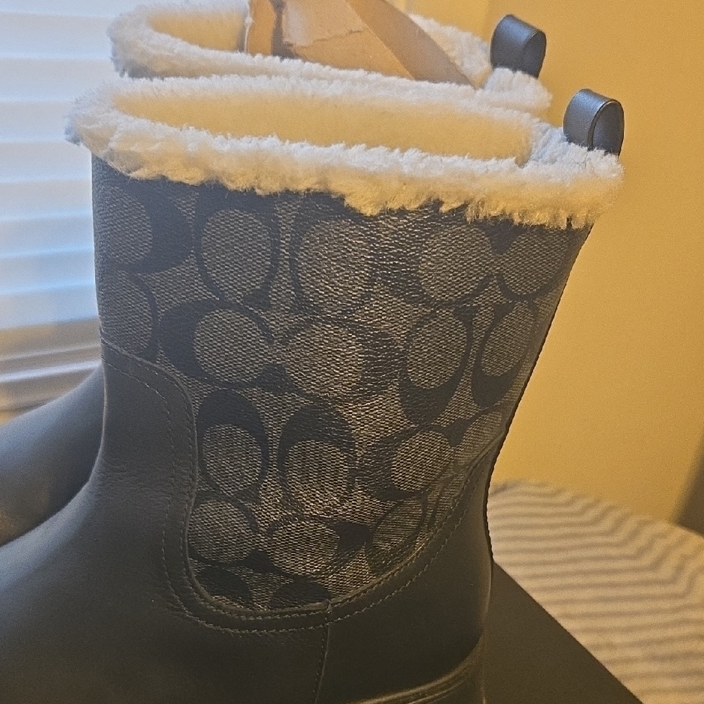 Coach Black and Gray Shearling-Lined Boots With Box SIZE 10 - Picture 5 of 12
